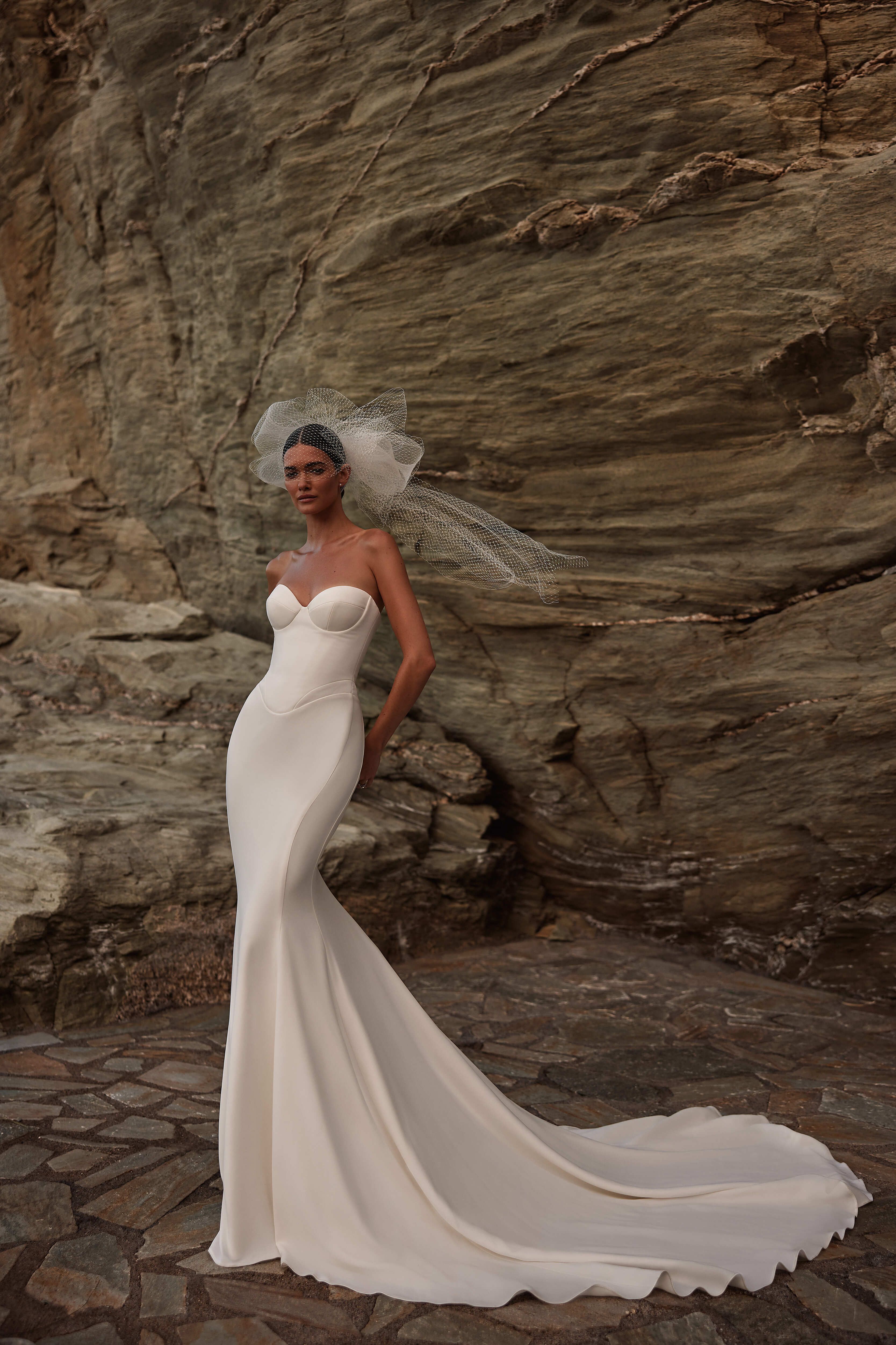 Mirela hair band - Wedding Accessories | Milla Nova