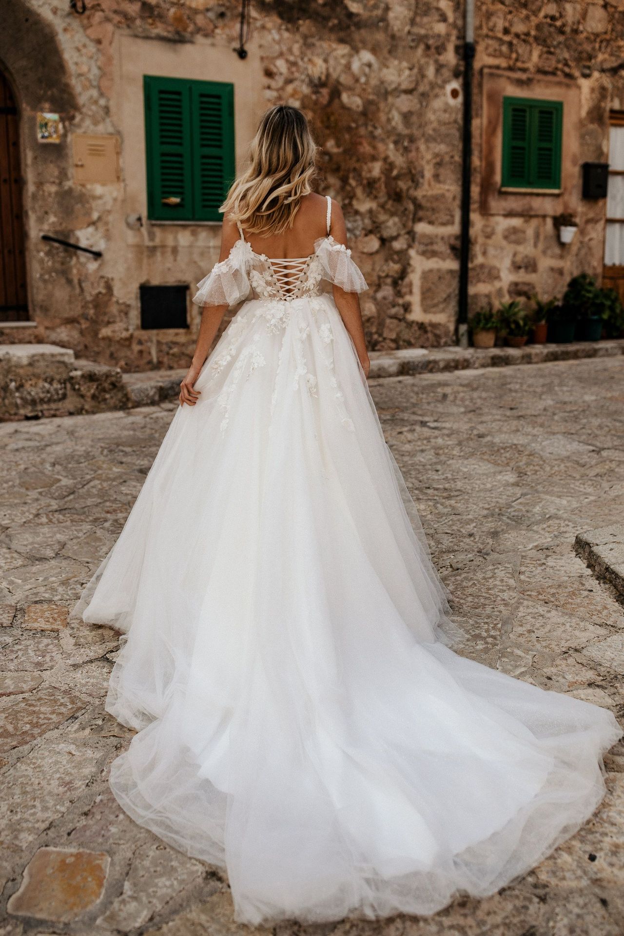 Flavie Dresses