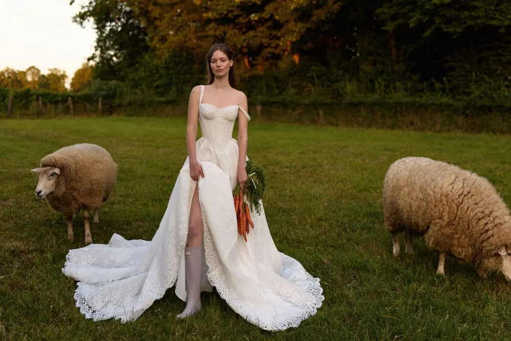Lady Di - Wedding Dress | Milla Nova