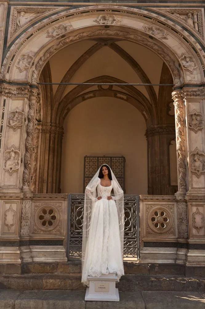 Raphaella vestidos