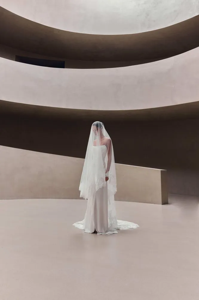Annamaria veil accessories
