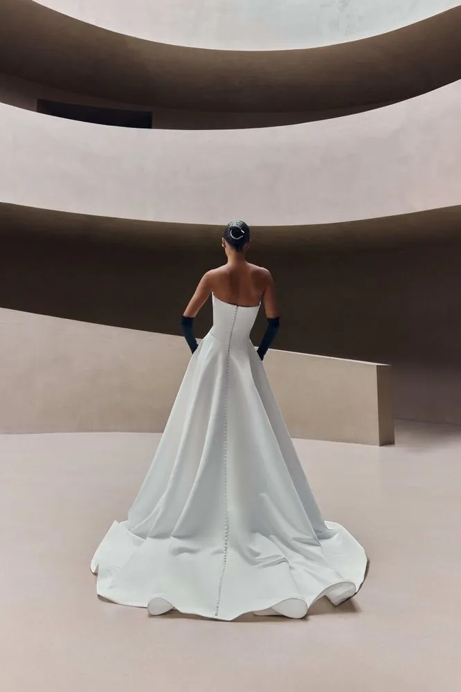 Avalora dress