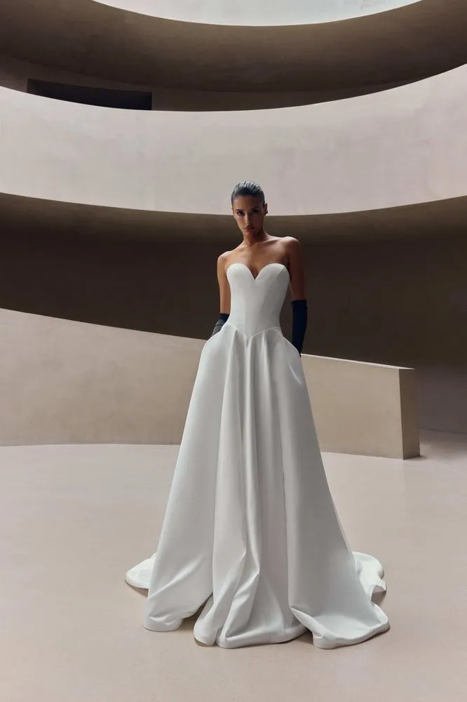 Avalora dress