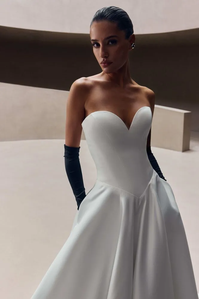 Avalora dress