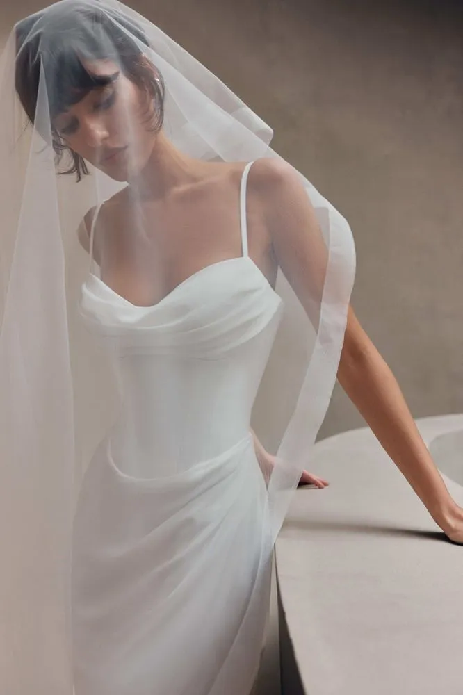 Charelle veil accessories