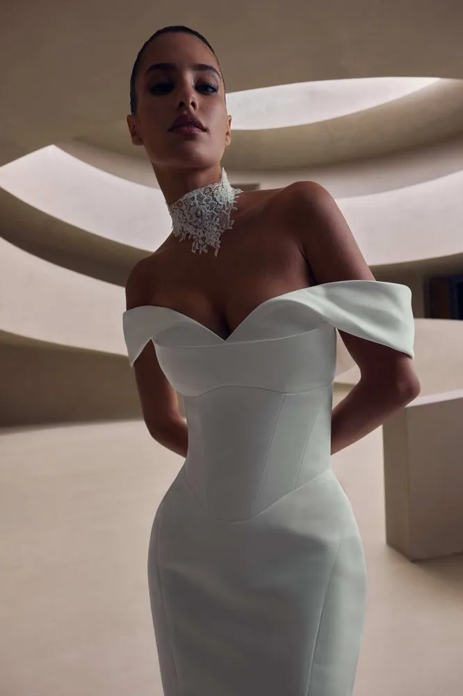 Elarinne choker accessories