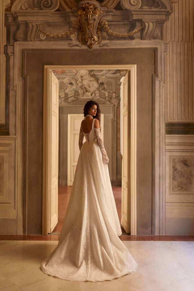 Arlisse dress