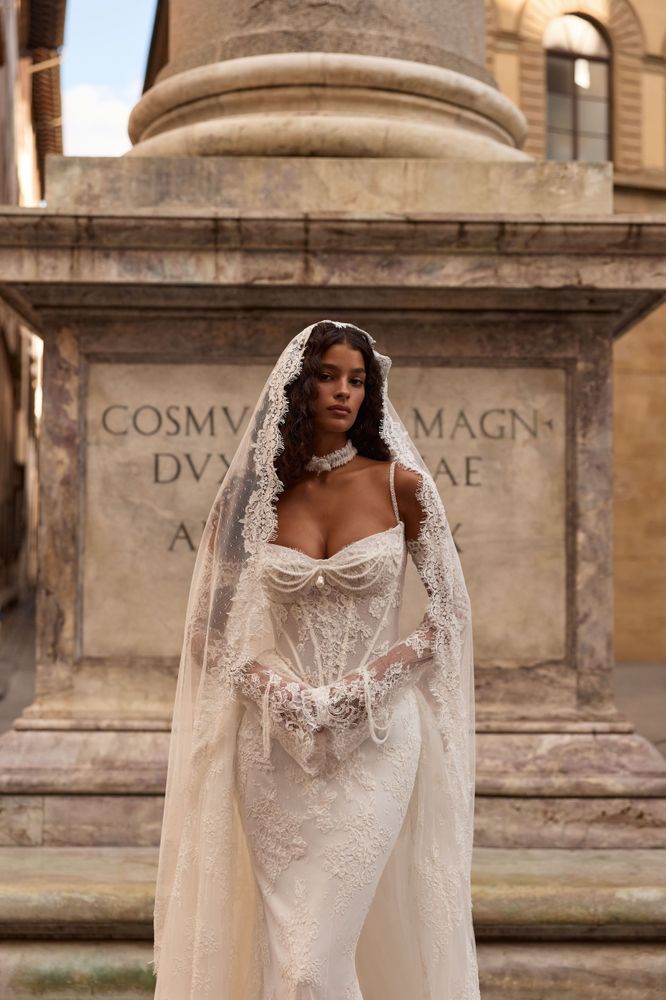 Botticella veil accessories