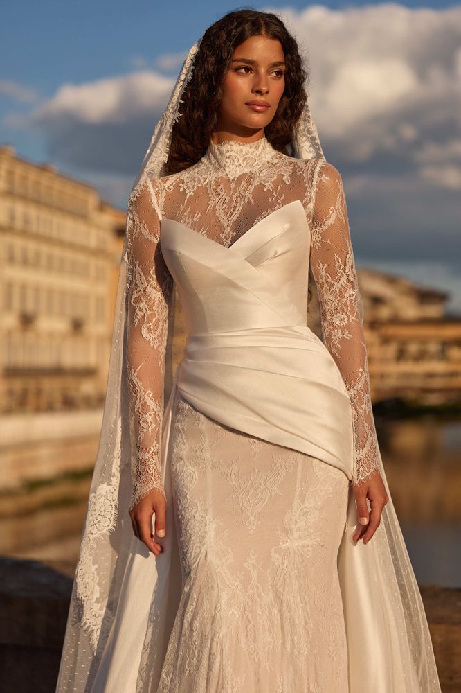Caravellia dress
