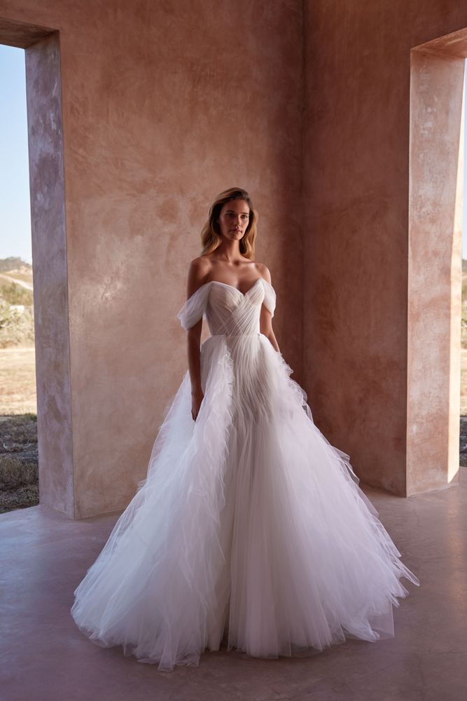 train Davina accessories