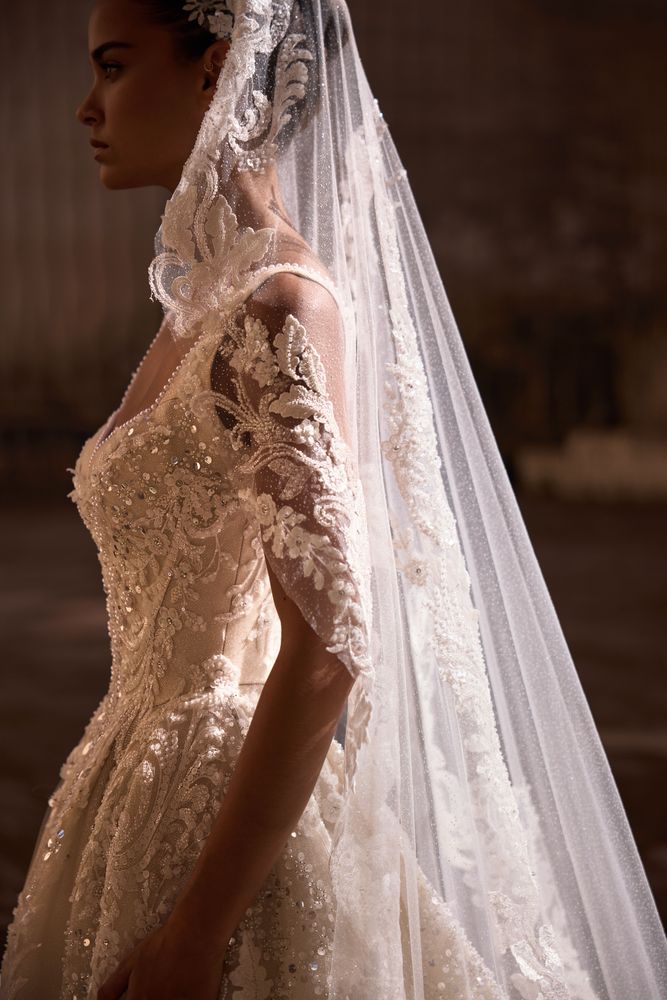 Idalia veil accessories