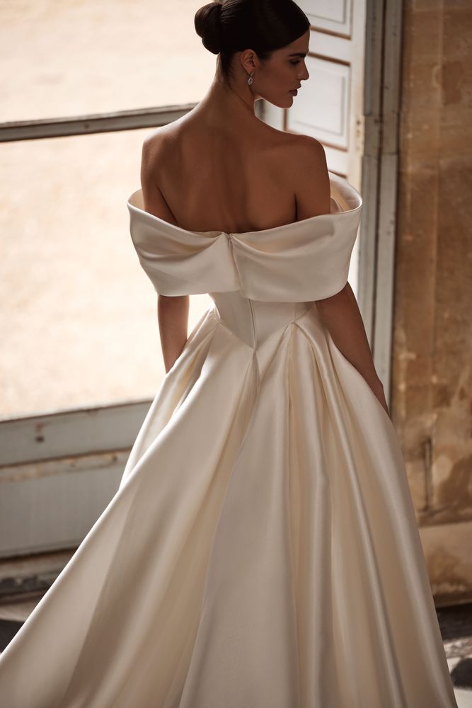 Mirabella vestidos