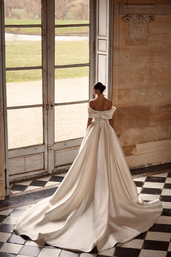 Mirabella vestidos