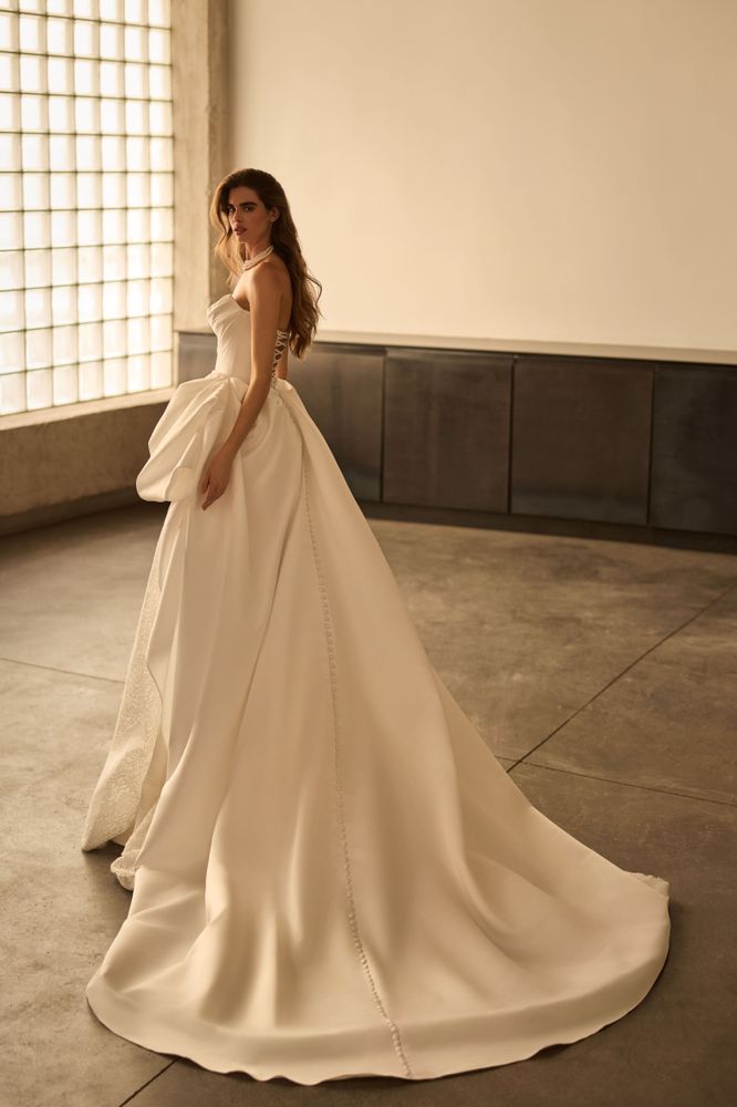 Maria cover dress accessories